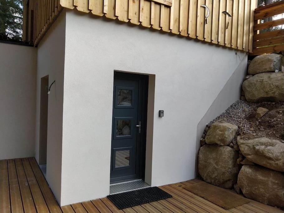 Le Refuge Perche Du Saut De La Bourrique Spa, Terrain Cloture 热拉梅 外观 照片