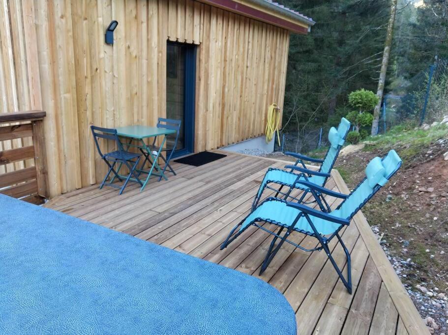 Le Refuge Perche Du Saut De La Bourrique Spa, Terrain Cloture 热拉梅 外观 照片