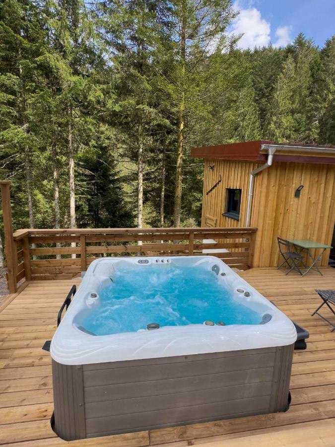 Le Refuge Perche Du Saut De La Bourrique Spa, Terrain Cloture 热拉梅 外观 照片