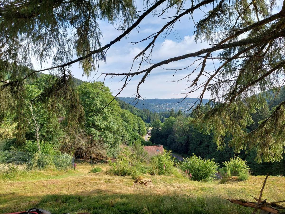 Le Refuge Perche Du Saut De La Bourrique Spa, Terrain Cloture 热拉梅 外观 照片